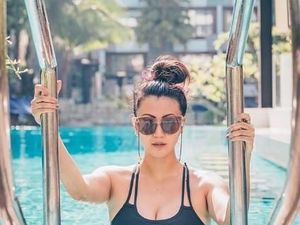 Foto Bikininya Dinyinyirin Netizen, Sharena Delon Bereaksi Foto Bikininya Dinyinyirin Netizen, Sharena Delon Bereaksi