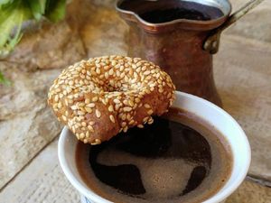 Sudah Ngopi? Ini 10 Gaya Netizen Ngopi di Pagi Hari yang Segar