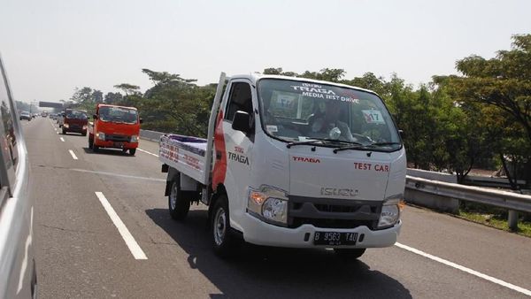 Sensasi Sehari Menjadi Sopir Pikap