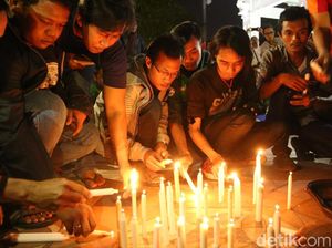 Aksi Bersatu Lawan Teroris, Nyalakan Lilin Hingga Donor Darah Aksi Bersatu Lawan Teroris, Nyalakan Lilin Hingga Donor Darah
