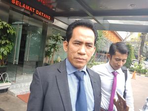 Fahri Hamzah Cabut Laporan Terhadap Sohibul Iman Fahri Hamzah Cabut Laporan Terhadap Sohibul Iman