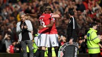 Carrick bermain selama lebih dari 80 menit. Karier mantan pemain timnas Inggris itu berakhir setelah digantikan Paul Pogba di menit ke-85. (Foto: Ross Kinnaird/Getty Images)