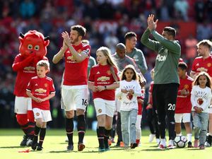 Umpan Panjang Pamungkas Michael Carrick