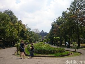 Bom Surabaya Tak Berdampak Pada Kunjungan Candi Borobudur
