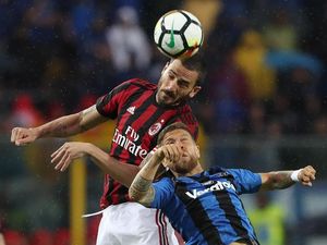 Seri dengan Atalanta, Milan Kunci Tiket ke Eropa