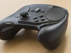 Steam Controller Bisa Dipakai Main Game Mobile