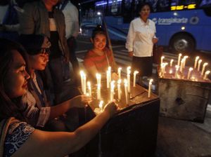 Saran Psikolog Terkait Trauma Teror Bom dan Penanganannya Saran Psikolog Terkait Trauma Teror Bom dan Penanganannya