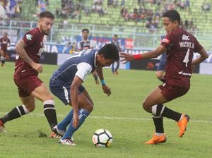 Wasit Laga Kontra Arema Bikin Pelatih PSM Kecewa