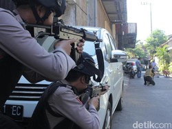 Jika Kamu Dicurigai Teroris, Lalu Ditodong Senjata Polisi