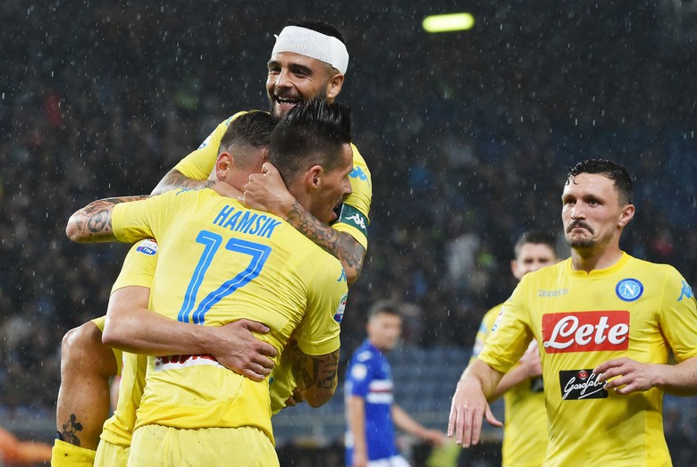 Napoli Menang di Kandang Sampdoria Napoli Menang di Kandang Sampdoria