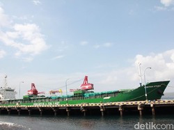 Untuk Pertama Kalinya Kapal Perintis Tol Laut Tiba di Banyuwangi