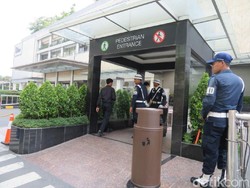 Daftar Mal Tutup Sebagian Toko