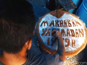 Jelang Ramadan Pedagang Bedug Panen Pesanan