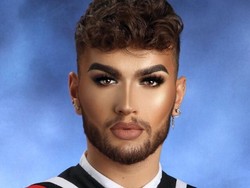 Cowok Ini Dandan 4 Jam untuk Buku Tahunan, Hasilnya Bikin Geleng-geleng