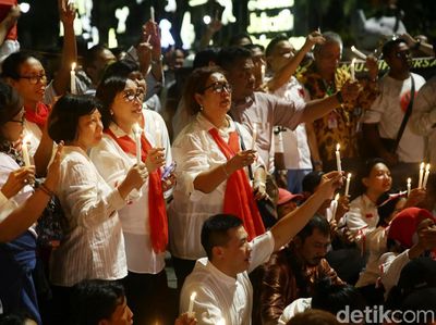 Doa Bersama untuk Korban Bom Surabaya