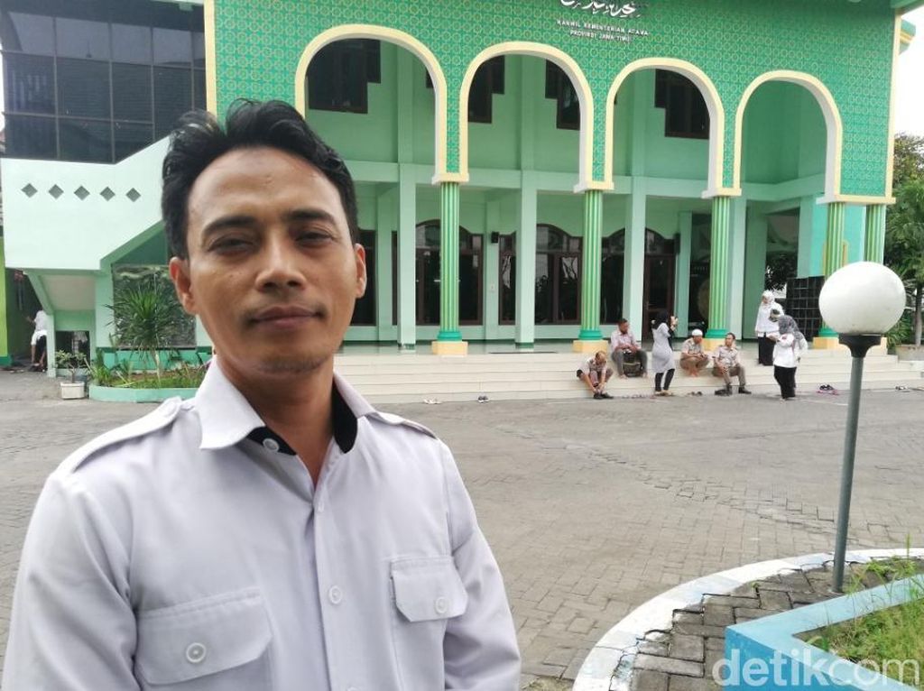 Kemenag Jatim Bantah Istri Terduga Teroris Pegawainya Kemenag Jatim Bantah Istri Terduga Teroris Pegawainya