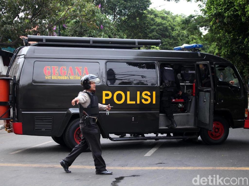 Tiada Kaitan Terorisme di Balik Sandal Mencurigakan di Lapas Wanita Tiada Kaitan Terorisme di Balik Sandal Mencurigakan di Lapas Wanita