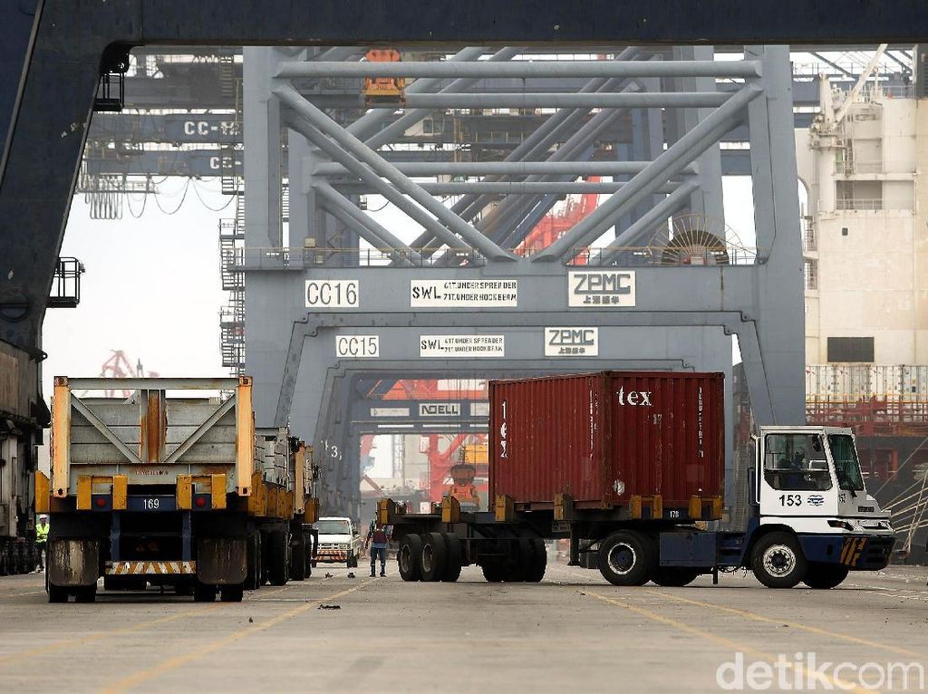 Pengusaha Keluhkan Biaya Logistik Masih Mahal Pengusaha Keluhkan Biaya Logistik Masih Mahal