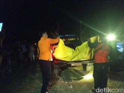 Tim SAR Temukan Satu Jasad Wisatawan Pantai Kedung Tumpang