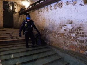 Foto: Dunia Tersembunyi di Bawah Tanah Kota Budapest Foto: Dunia Tersembunyi di Bawah Tanah Kota Budapest