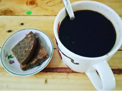 Mantap! Ini Kopi Tubruk Gaya Kampung Pilihan Netizen Buat Ngopi Pagi