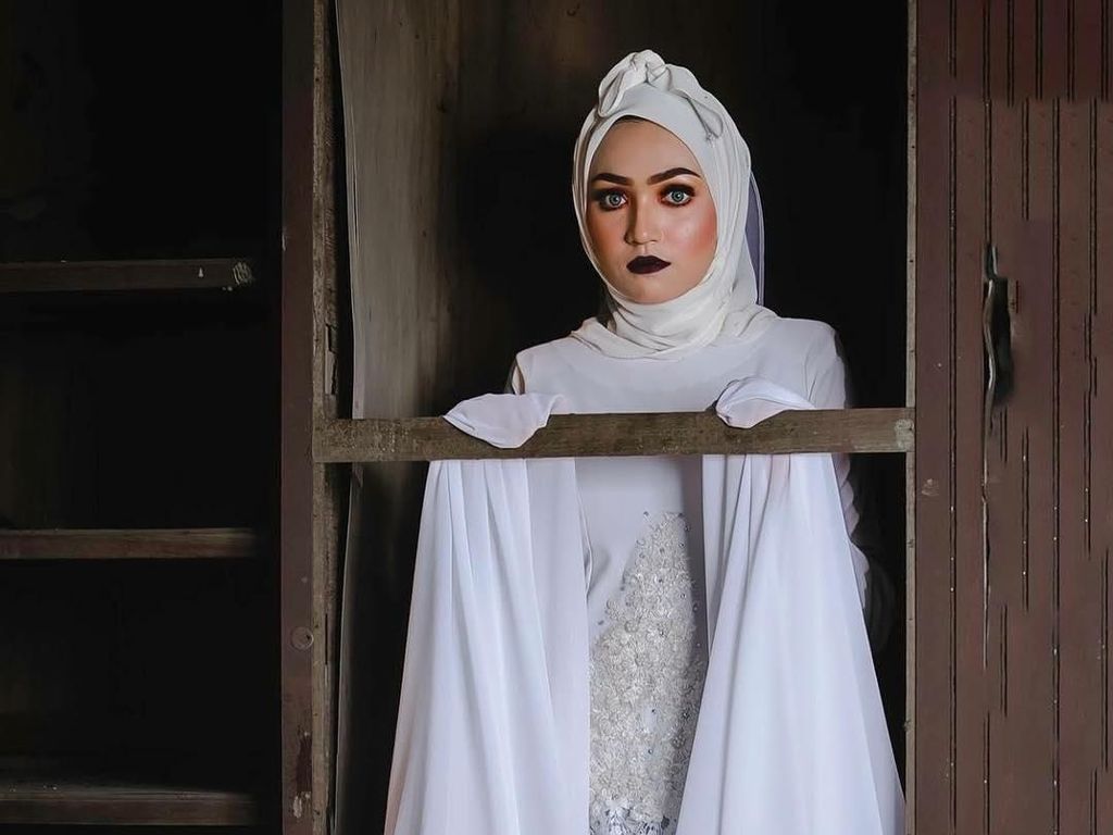 Setelah Hijab Pocong Jadi Viral, Kini Ada Hijab Pengantin Seram Setelah Hijab Pocong Jadi Viral, Kini Ada Hijab Pengantin Seram