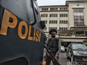 Polisi Buru Perampok Bercelurit di Minimarket Bekasi yang Gasak Rp 45 Juta