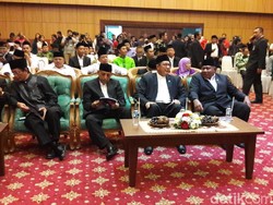 Jelang Sidang Isbat, Menag Terima Paparan Posisi Hilal