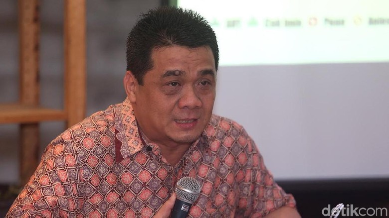 Nama Anak Sok Bule akan Dilarang di Karanganyar, Komisi II: Berlebihan! Nama Anak Sok Bule akan Dilarang di Karanganyar, Komisi II: Berlebihan!