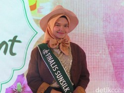 Umrah Jadi Titik Balik Finalis Sunsilk Hijab Hunt Ini Mantap Berhijab