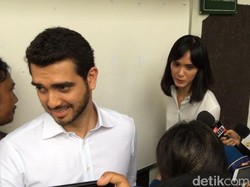 Fachri Albar Dituntut Rehabilitasi Selama 9 Bulan