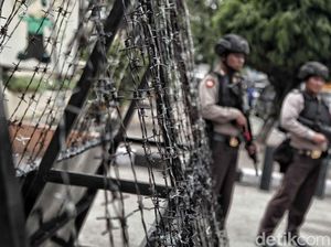 Warga Bicara Terkait Teror Bom