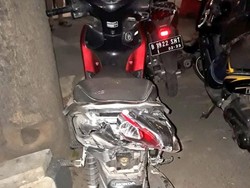 Video 2 Pemotor Mabuk Tewas setelah Terjun dari Jembatan Emas