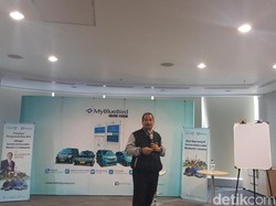 Kemenpar Adakan Pelatihan Wisata untuk Supir Taksi