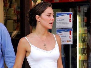 10 Foto Langka Kate Middleton Sebelum Jadi Istri Pangeran William