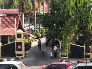 Belum Ada Keluarga yang Jemput Jenazah 4 Teroris Mapolda Riau Belum Ada Keluarga yang Jemput Jenazah 4 Teroris Mapolda Riau