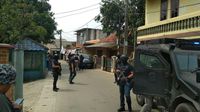 Foto: Penggerebekan Terduga Teroris di Tangerang