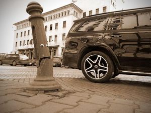 Begini Jadinya Kalau Sarana Umum Dipasangi Mata