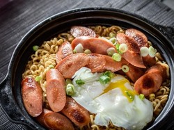 Lapar Tengah Malam? Sambangi 5 Restoran yang Buka 24 Jam Ini