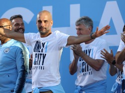 Teken Kontrak Baru, Guardiola di City hingga 2021