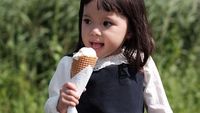 Makin Cantik dan Menggemaskan! Intip 10 Gaya Gempita Kalau Lagi Cicip Makanan