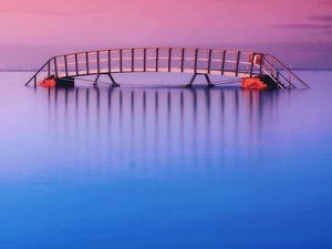 Jembatan Tanpa Tujuan di Skotlandia Jembatan Tanpa Tujuan di Skotlandia