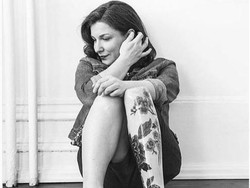 Ada Semangat Membara di Balik Foto Hamil Ibu dengan Satu Kaki