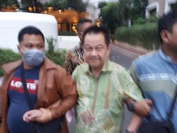 Kejari Jakbar Tangkap Buron Kasus Penipuan Miliaran Rupiah