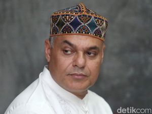 Haddad Alwi Ungkap Makna Lirik Kangen Kanjeng Nabi Haddad Alwi Ungkap Makna Lirik Kangen Kanjeng Nabi