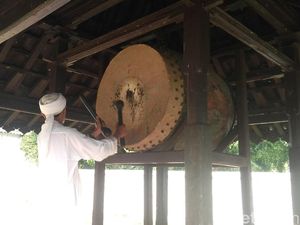 Tradisi Tabuh Bedug Sambut Ramadan di Keraton Kasepuhan Cirebon