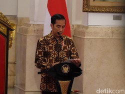 Jokowi Minta KPU Tandai Eks Napi Korupsi yang Nyaleg