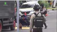 Suasana Menegangkan Polda Riau yang Diserang Teroris