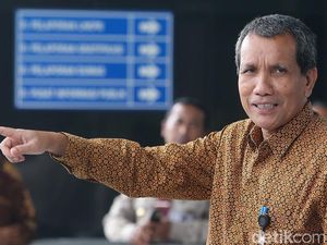 KPK Colek Menteri PUPR: Pejabat Pengatur Tol Jadi Komisaris Perusahaan Tol KPK Colek Menteri PUPR: Pejabat Pengatur Tol Jadi Komisaris Perusahaan Tol