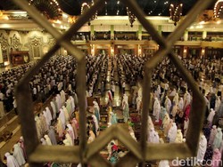 Mengenal Salat Tasbih Menurut Hadis